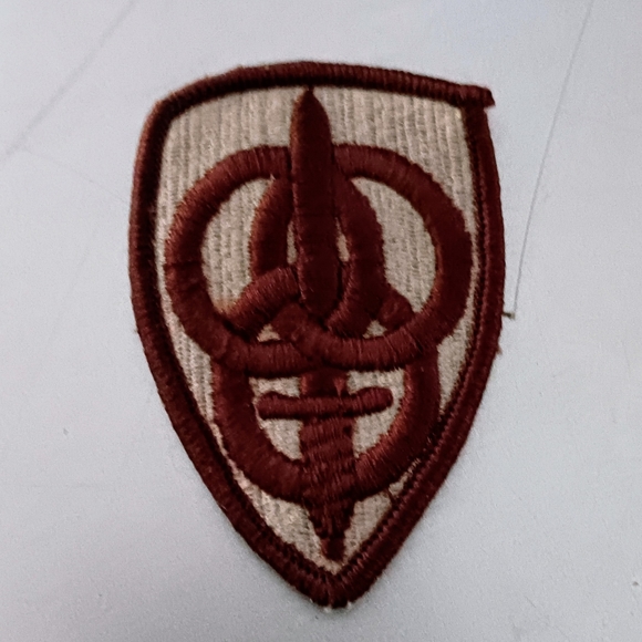 PATCH US Army 3rd Personnel Command Desert Tan - Picture 6 of 8